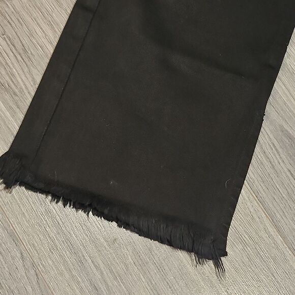 Black Mumu Wide Raw High Waisted Hem Cropped Jeans - Picture 4 of 12